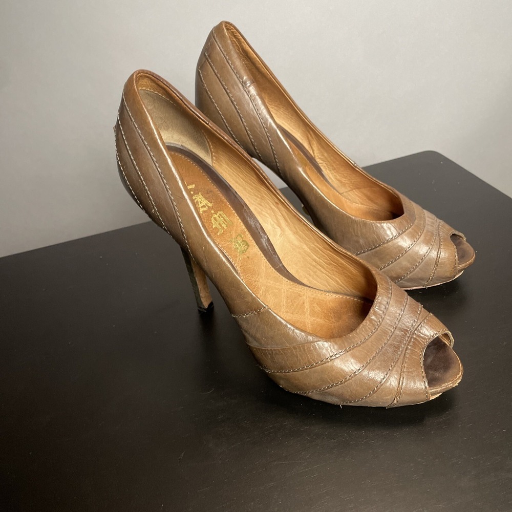 L.A.M.B. Gwen Stefani Brown Leather Peep Toe Platform Stiletto Pump Heel Size 8M